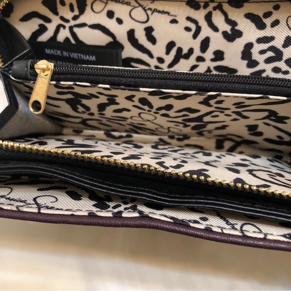 Jessica Simpson Large Fiona Faux Leather Wallet Color Mulberry NWT - Picture 11 of 13